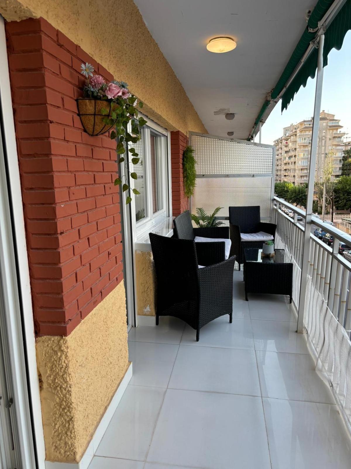 Apartmento De 3 Habitaciones Con Vistas Al Mar Playa de Gandia Exterior photo